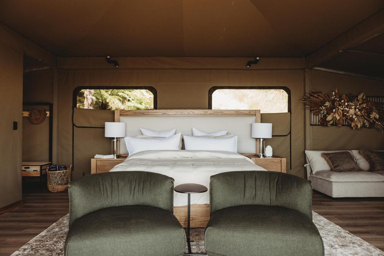 Drift Off Grid Luxury Eco Glamping Hotel Tarakohe Exterior photo